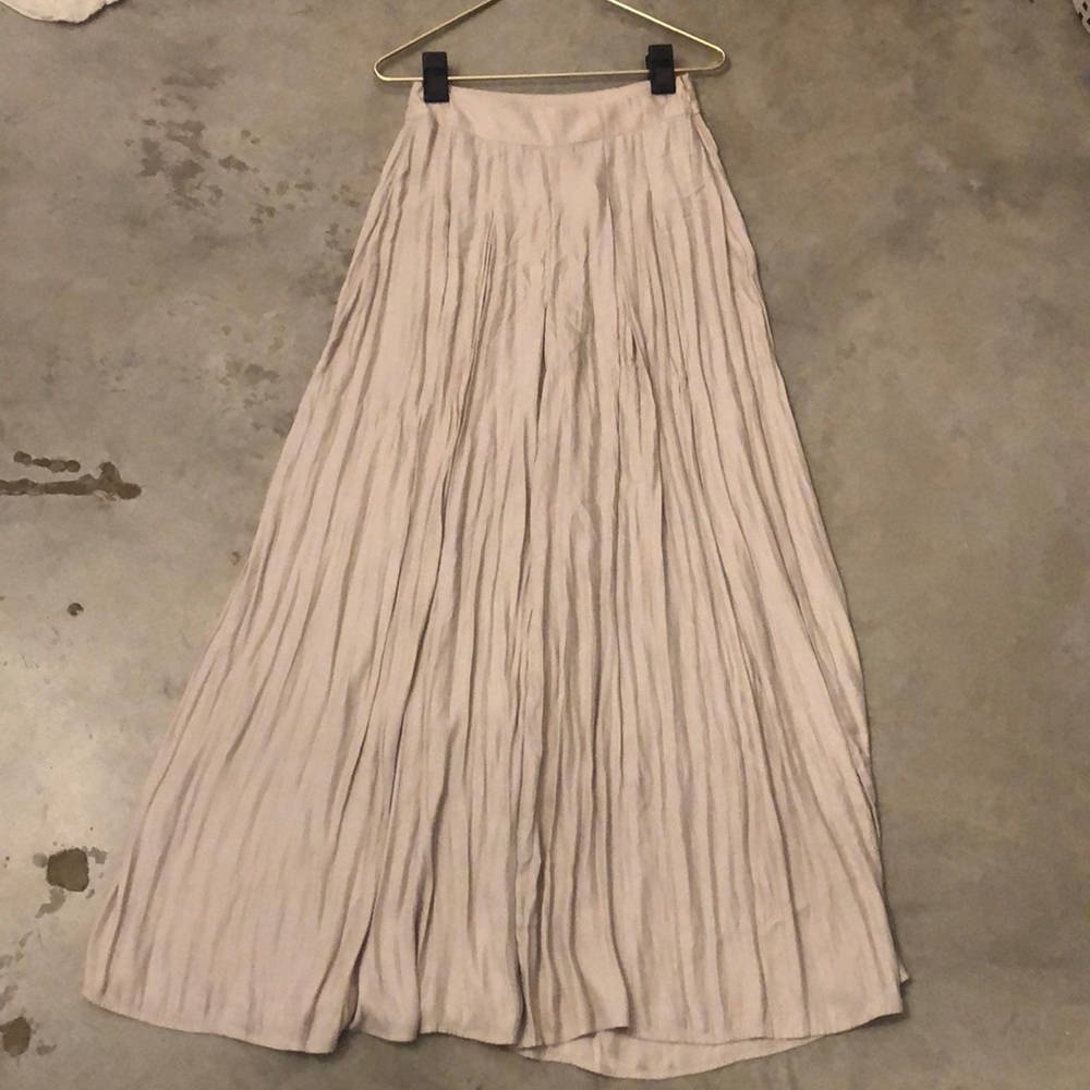 Abercrombie flowy silk wide leg pants